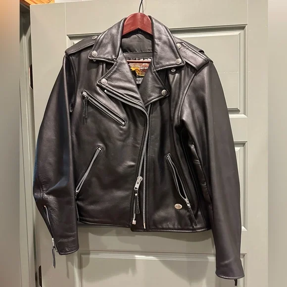 Harley Davidson women’s leather riding jacket. - Picture 1 of 9